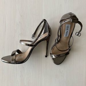 Steve Madden Sheena Heeled Sandal Pewter